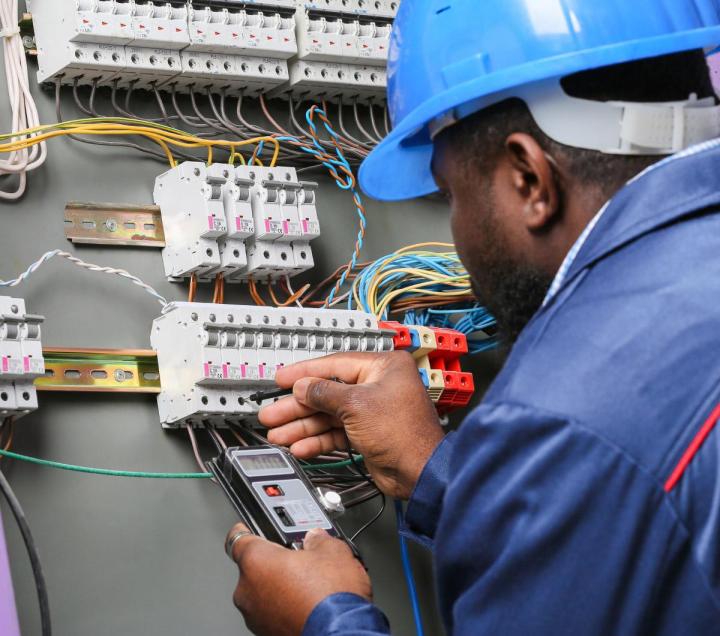 Remplacement de tableaux électriques Guadeloupe