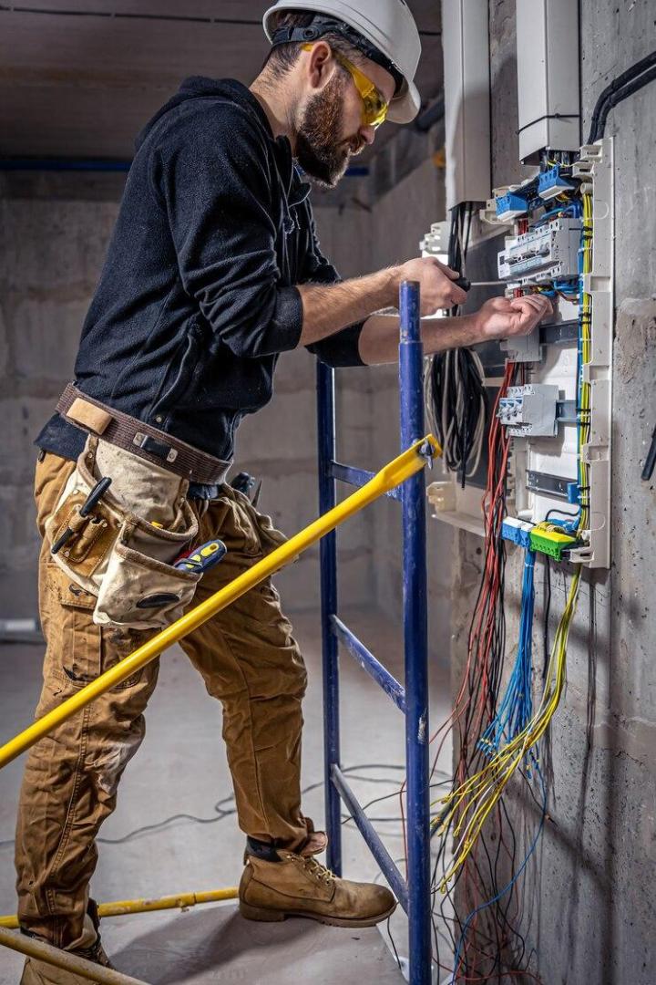 Comment éviter les surcharges et les courts-circuits dans votre installation électrique ? Guadeloupe